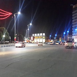 طراحی روشنایی میدان کوثر کرمان با لامپ‌ها و چراغ‌های LED پارس شهاب